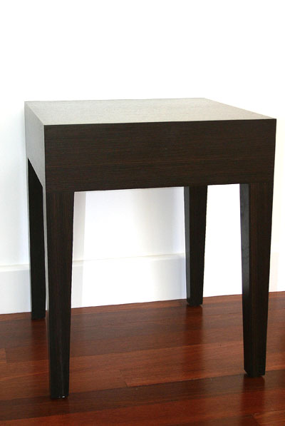 mylo side table